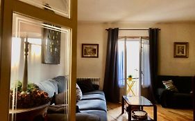 Maison Biscuit. Apartament A La Placa De La Vila